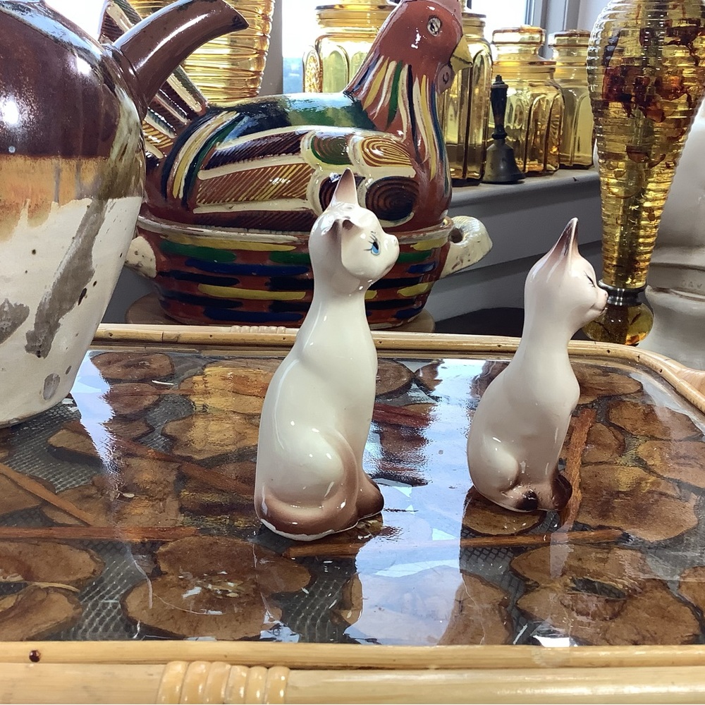 Siamese salt & pepper shaker vintage. Mid century